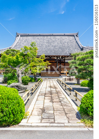 Main hall of Jakkoji Temple (a temple associated with Honinbo) in Kitamonzencho, Sakyo Ward, Kyoto City 116016313
