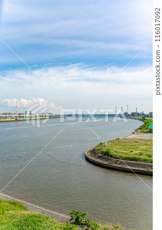 蜿蜒的荒川與藍天 蜿蜒的荒川與藍天 116017092