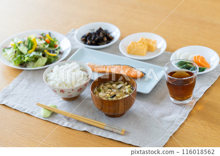 breakfast  116018562