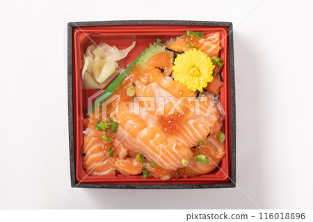 Salmon bento Salmon bento 116018896