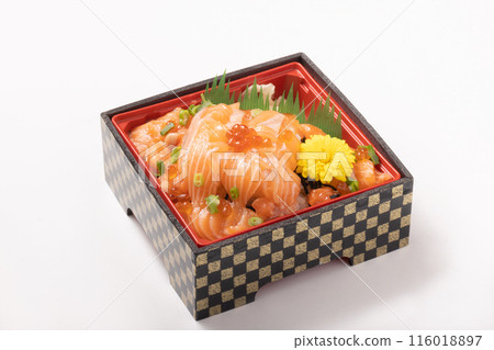 Salmon bento Salmon bento 116018897