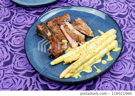 Grilled steak with asparagus. Grilled steak with asparagus. 116021066