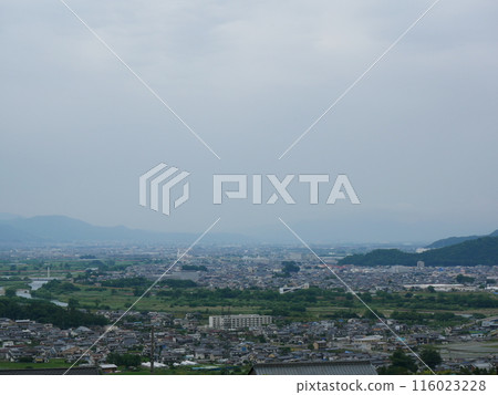 從山上看到的城市 116023228