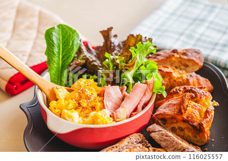 Breakfast one plate Breakfast one plate 116025557