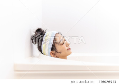 Bath time women beauty 116026513
