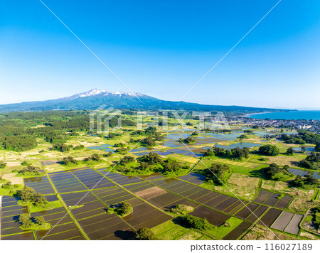 鳥海山和九十九島(秋田縣仁賀保市) 鳥海山和九十九島(秋田縣仁賀保市) 116027189