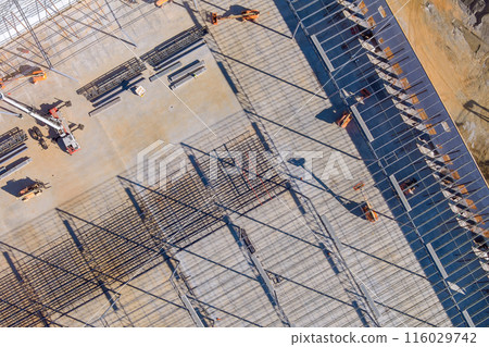 Structure building of steel roof trusses during construction of metal warehouses 116029742