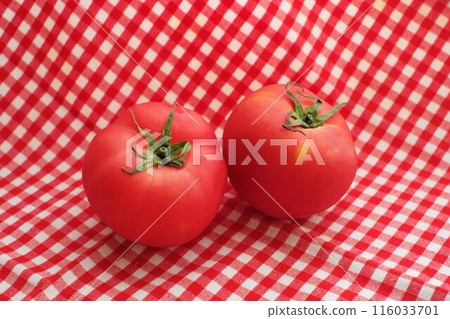 Fresh tomatoes 116033701