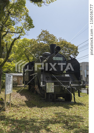 A steam locomotive (SL) on display at Reikyu Park [Shimabara City, Nagasaki Prefecture] 116036777