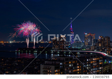 Star Island seen from a hill (Fukuoka) 116038793