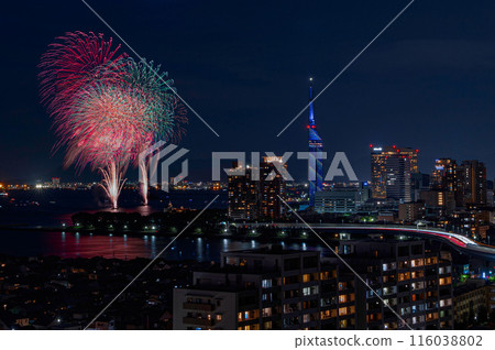 Star Island seen from a hill (Fukuoka) 116038802