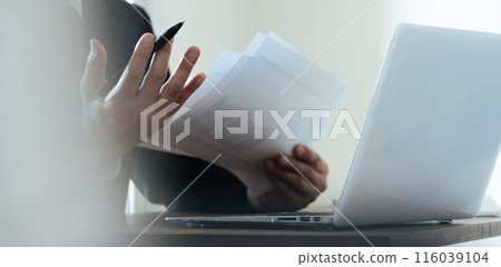 A professional man explaining 116039104