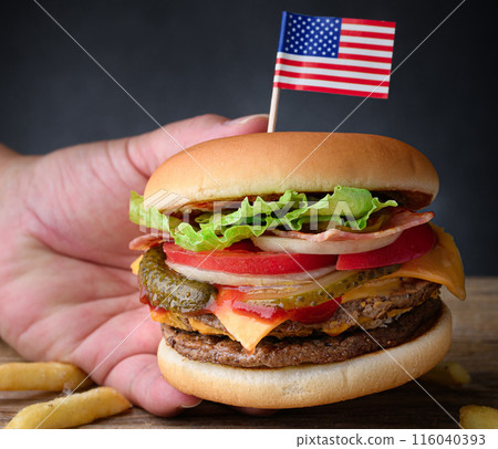 厚實多汁的漢堡 厚實多汁的漢堡 116040393