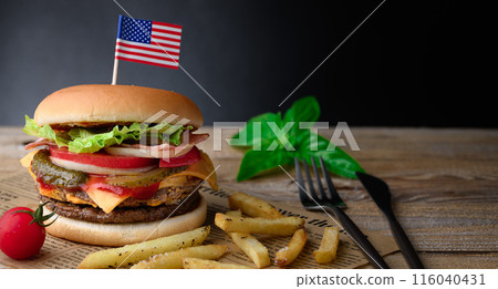 Thick and juicy burger 116040431