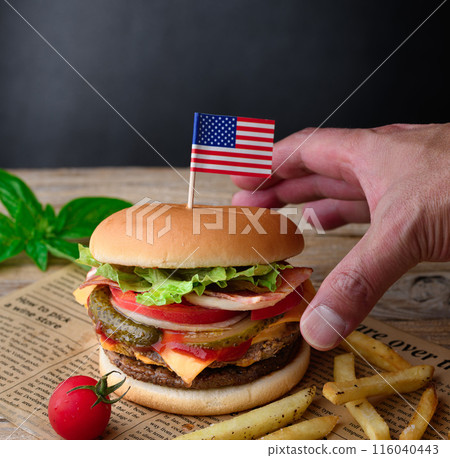 Thick and juicy burger 116040443