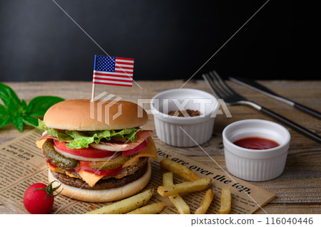 Thick and juicy burger 116040446