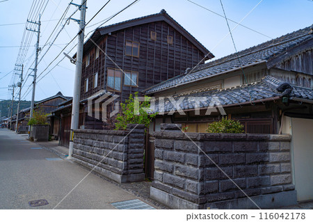 [Important Preservation District for Groups of Traditional Buildings] Kirakawacho, Spring Townscape 5, Muroto City, Kochi Prefecture 116042178