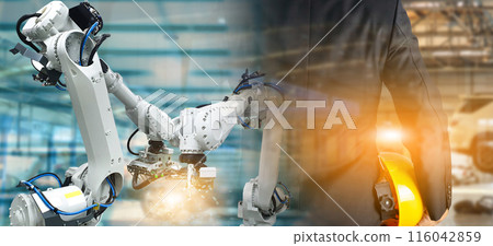 Manufacturing industry by robots, artificial intelligence and engineers 116042859
