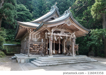 Shinzan Shrine: worship hall 116043358