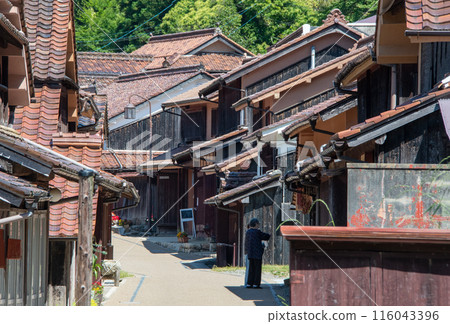 吹屋故鄉村 - 藍天和美麗的古街景 吹屋故鄉村 - 藍天和美麗的古街景 116043396