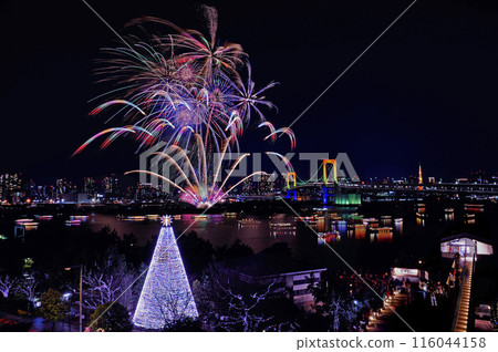 Night view of Odaiba and rainbow fireworks Night view of Odaiba and rainbow fireworks 116044158