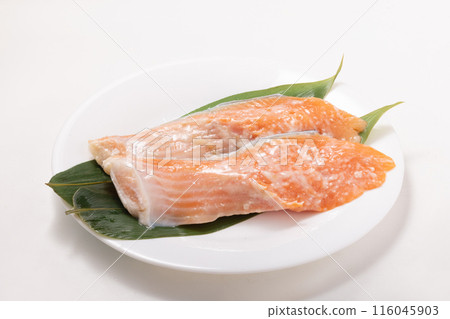 [From Iwate Prefecture] Silver Salmon Pickled in Shio-Koji 116045903