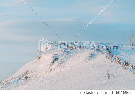 Snowy mountains on a sunny day in winter 116046905