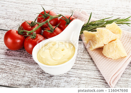 Cheese sauce in the bowl 116047698