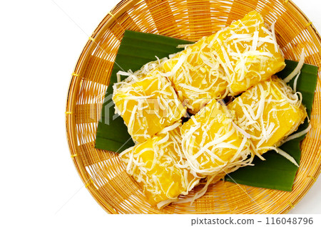 Steam pumpkin cake. Thai Desserts. 116048796