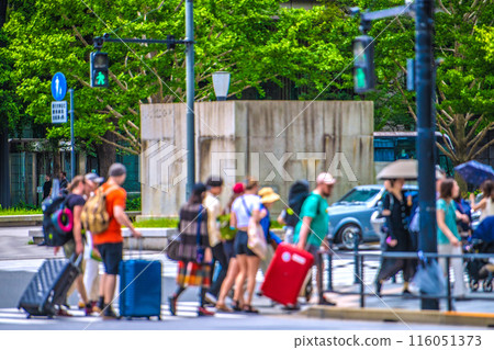 Tokyo cityscape in Japan Inbound tourism is back...Popular Tokyo sightseeing...Tokyo Station is bustling with foreign tourists. Crossing the street... Tokyo cityscape in Japan Inbound tourism is back...Popular Tokyo sightseeing...Tokyo Station is bustling with foreign tourists. Crossing the street... 116051373