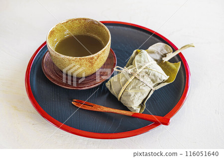 當地時令甜點：玉蘭葉卷 116051640