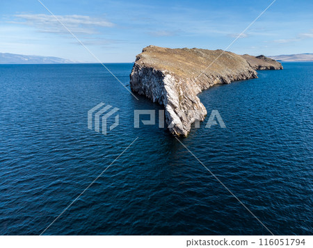 Lake Baikal. Ogoy Island. Warm autumn days. 116051794