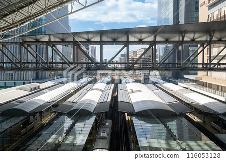 Osaka Station platform photographed from above Osaka Station platform photographed from above 116053128