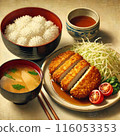 Tonkatsu set meal that looks delicious 116053353