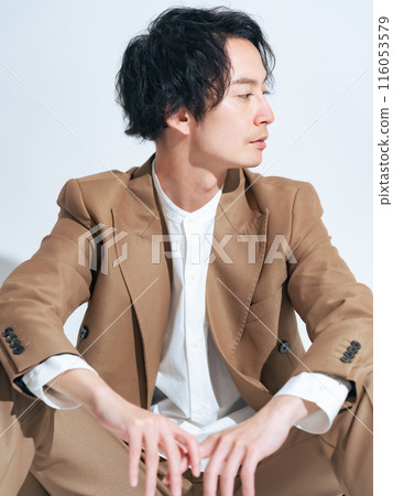 Men's portrait Men's portrait 116053579