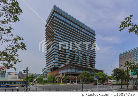 Exterior of the Westin Hotel Yokohama and Apartment Bay Yokohama in Yokohama Minato Mirai 21 Exterior of the Westin Hotel Yokohama and Apartment Bay Yokohama in Yokohama Minato Mirai 21 116054759