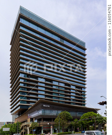 Exterior of the Westin Hotel Yokohama and Apartment Bay Yokohama in Yokohama Minato Mirai 21 116054761