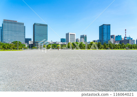 [東京] 被大自然包圍的皇居外苑和丸之內建築 116064021