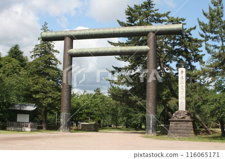 青森郡護國神社鳥居 青森郡護國神社鳥居 116065171