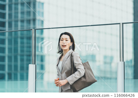 business woman, businesswoman, business 116066426