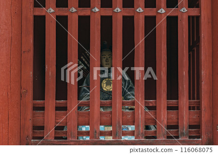 青森津輕國一宮岩山神社塔門雕像 116068075