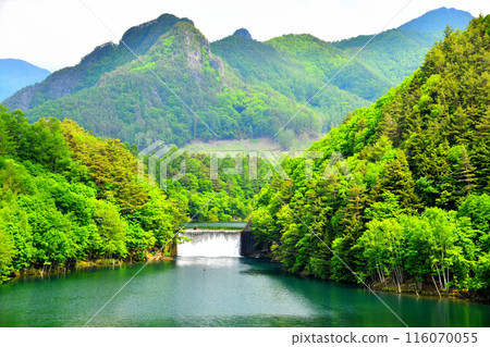 秋山薩博水壩/眺望阿智發湖（長野縣川上村） [2024.6] 116070055