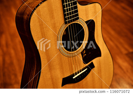 Acoustic guitar Acoustic guitar 116071072