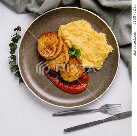 Plate with mashed potatoes and vegetable cutlets top view Plate with mashed potatoes and vegetable cutlets top view 116073210