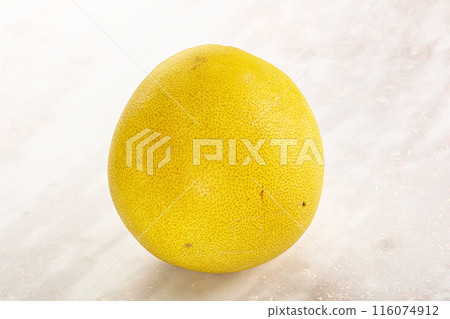 Fresh yellow sweet tropical Pomelo 116074912
