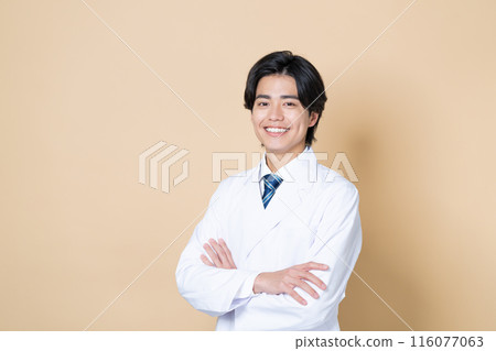 年輕的男醫生 年輕的男醫生 116077063