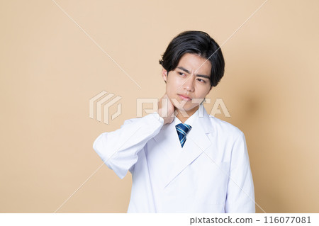 Young male doctor 116077081