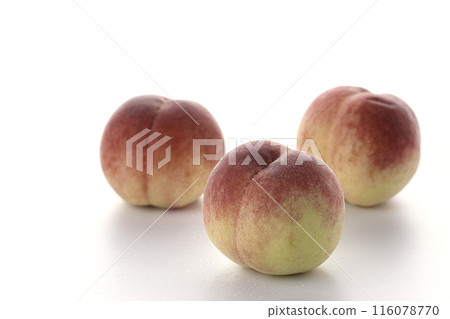 Summer fruit peach (white background) Summer fruit peach (white background) 116078770