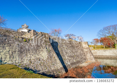 Shirakawa-Komine Castle: Main citadel high stone wall, drop-stone wall, Sakura-no-mon ruins, three-story tower 116083272