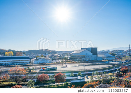 Shirakawa City Library as seen from the ruins of Shirakawa-Komine Castle, Shirakawa Cultural Exchange Center COMINES Shirakawa City Library as seen from the ruins of Shirakawa-Komine Castle, Shirakawa Cultural Exchange Center COMINES 116083287